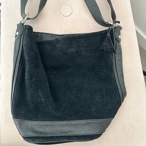 Bdg bucket bag